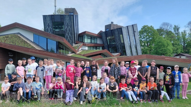 Skolēnu kopbilde